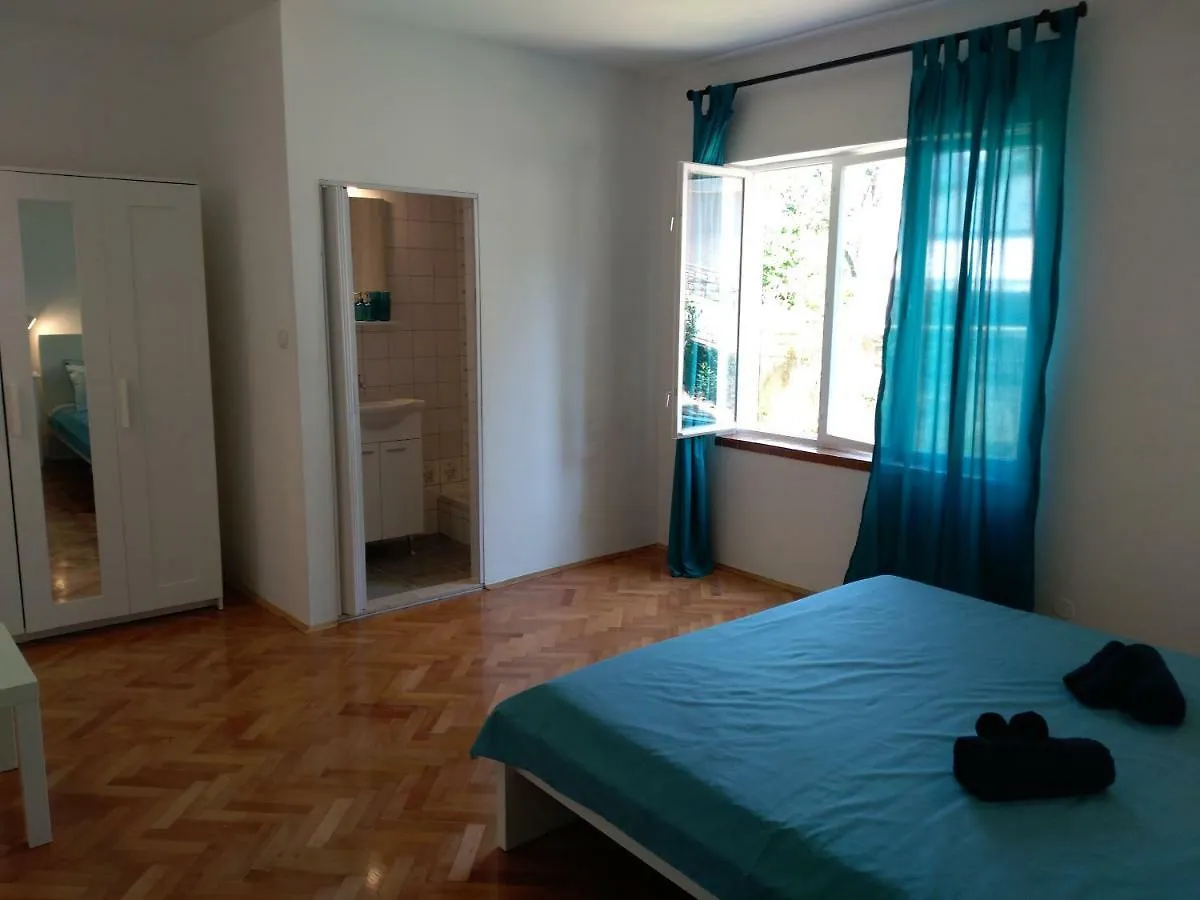 Nia Apartment Croatia