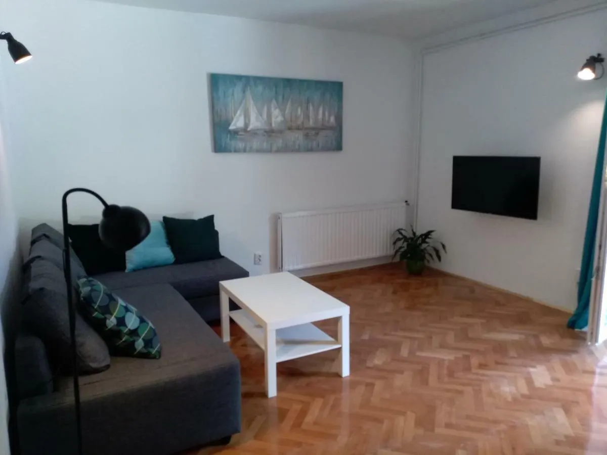 Nia Apartment 0*, Jadranovo
